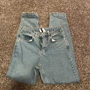 High waisted jeans